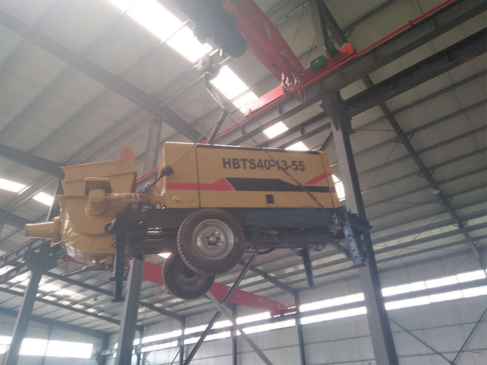 HBT60混凝土泵-河南省驻马店市/小型混凝土输送泵系列